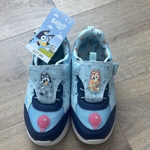 Kids' Light up Bluey Character Sneakers - Blue & Navy